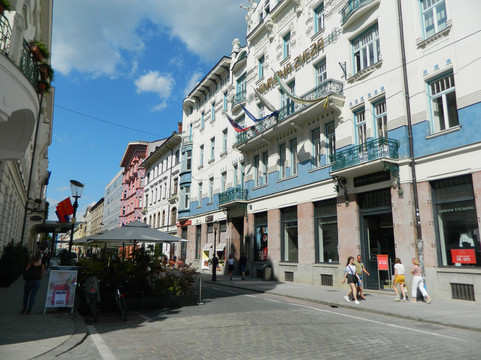 Miklosiceva Street-卢布尔雅那必去景点