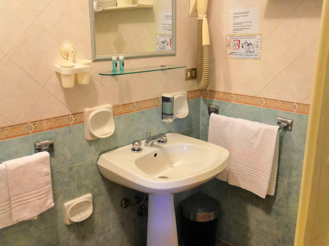 Hotel Abbaruja主图