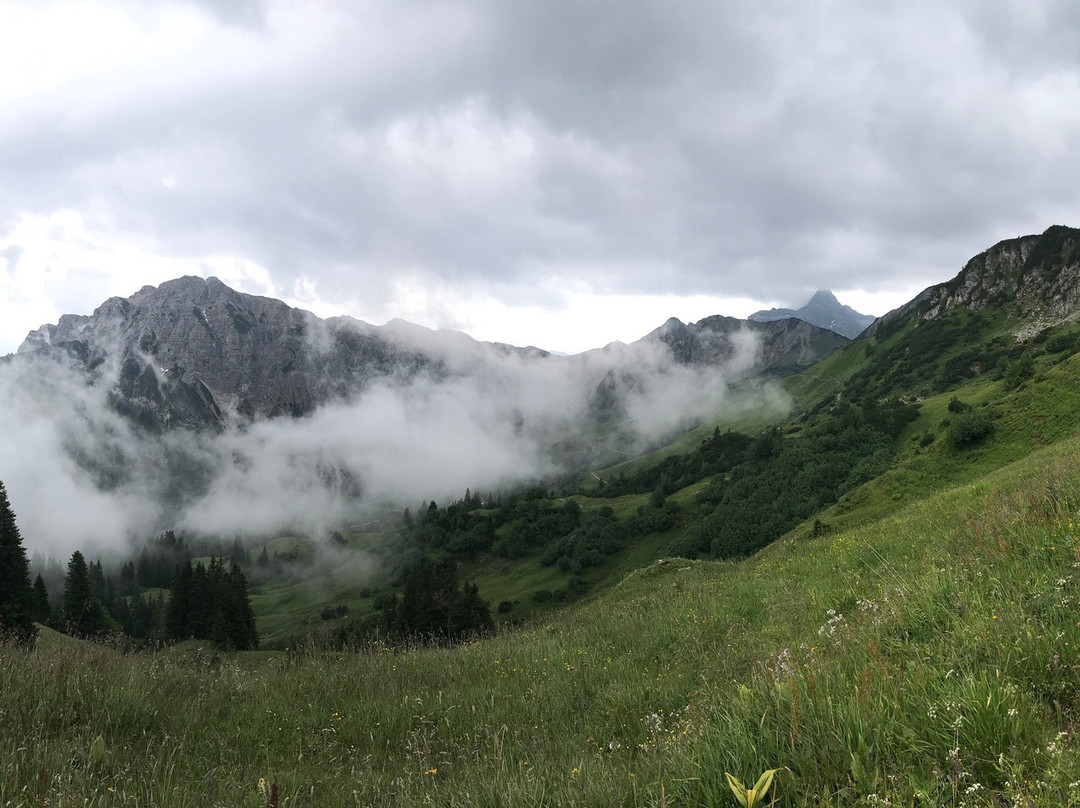 Höhen und Sonnenwanderweg景点图片