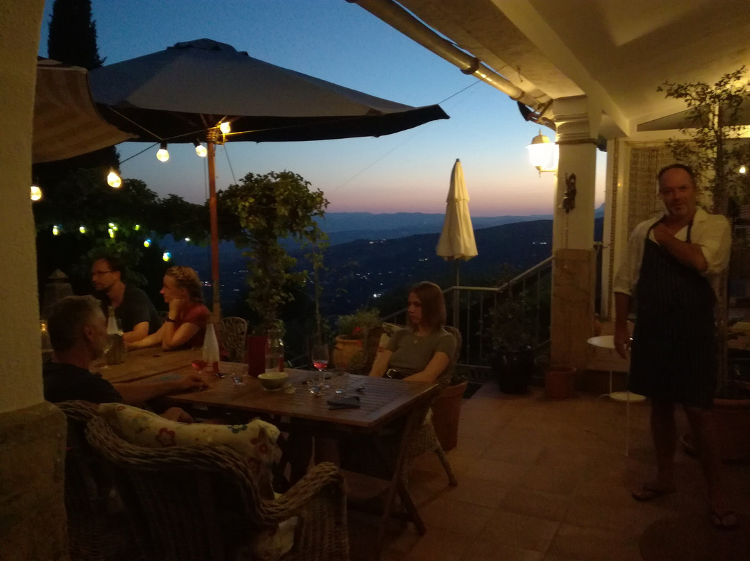 El Nispero Dulce主图