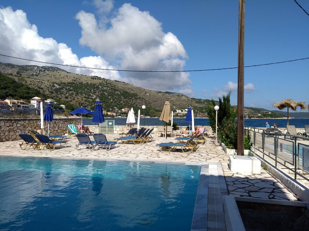 Theofilos Studios & Apartments主图