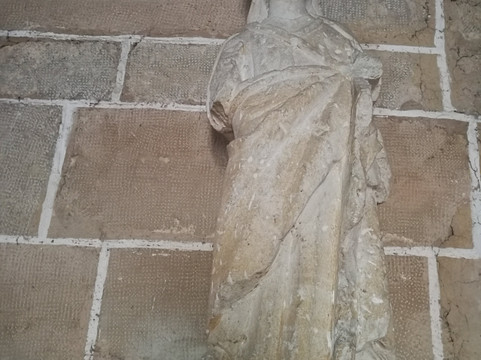 Iglesia de San Andres-Zariquiegui必去景点