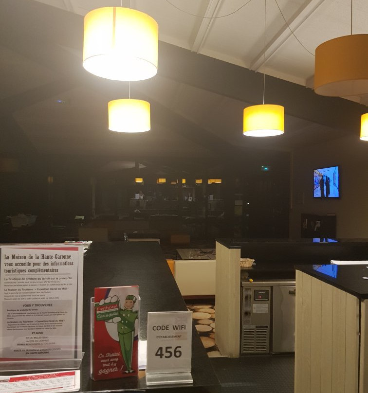 Hotel La Couchee主图
