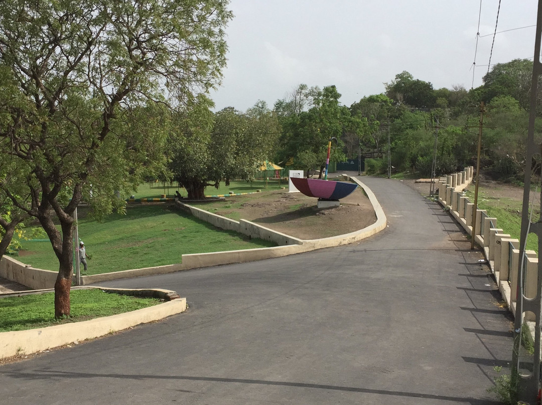 Aji Dam Garden-杰拉果德必去景点