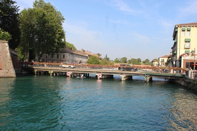 Ponte di Viale Cordigero景点图片