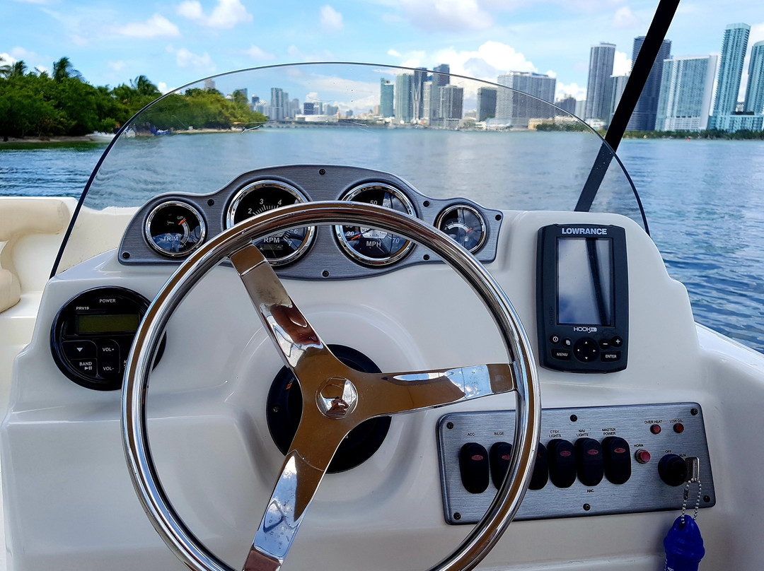 Miami Rent Boat-迈阿密必去景点