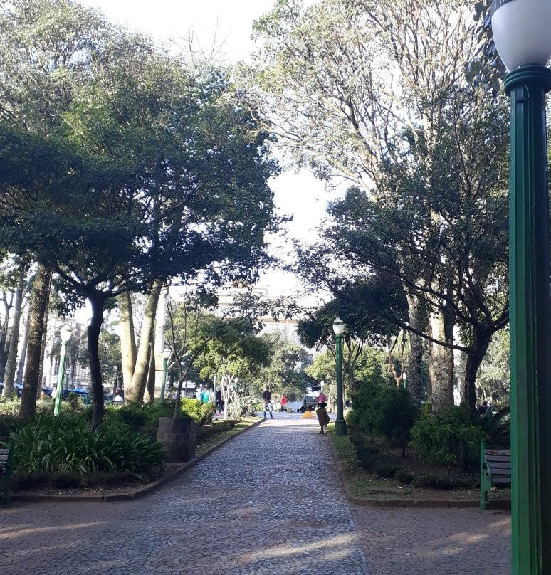 Praca Dante Alighieri-南卡希亚斯必去景点