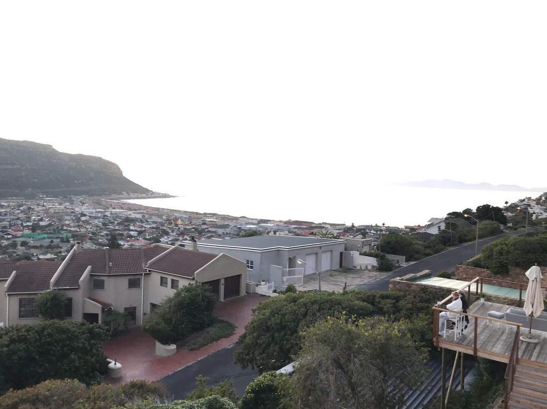 Tranquility Guest House主图