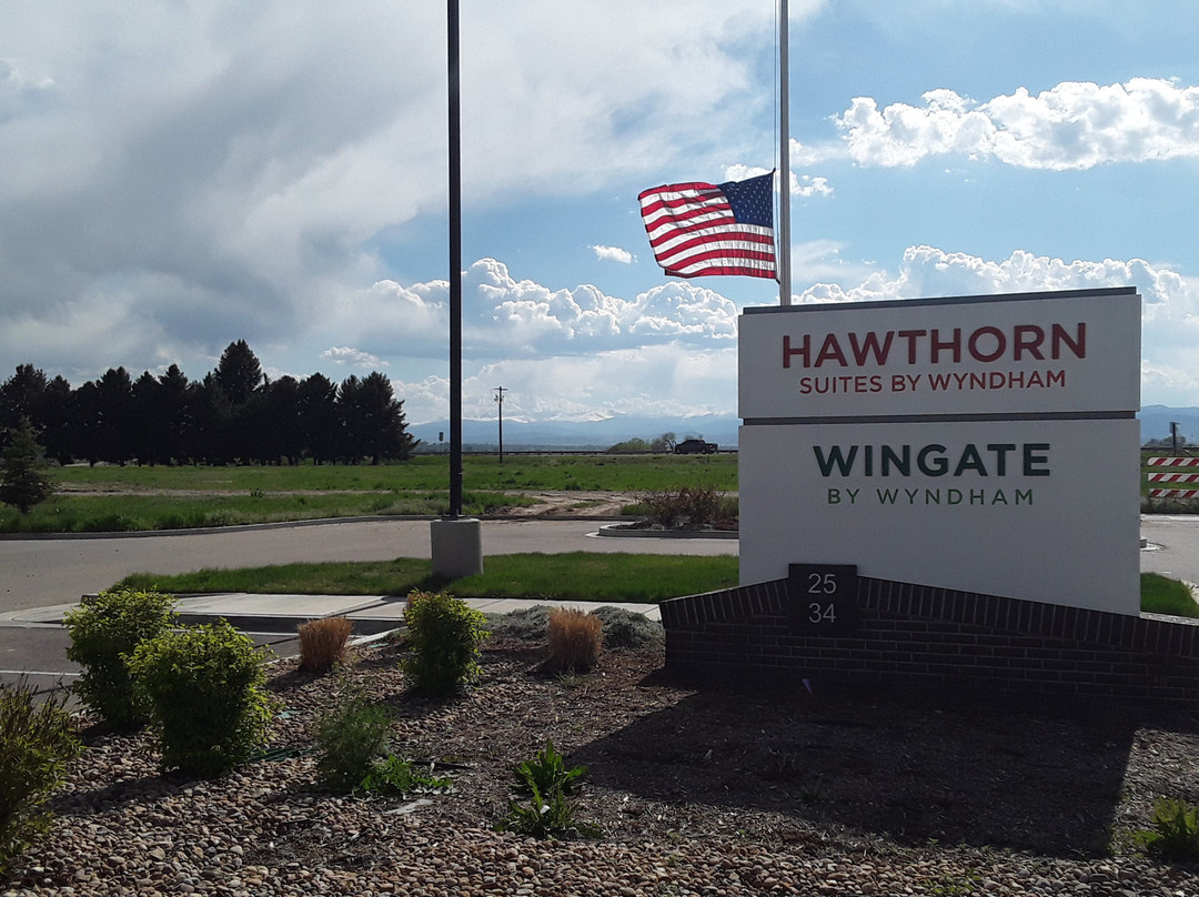 Hawthorn Suites by Wyndham Loveland主图