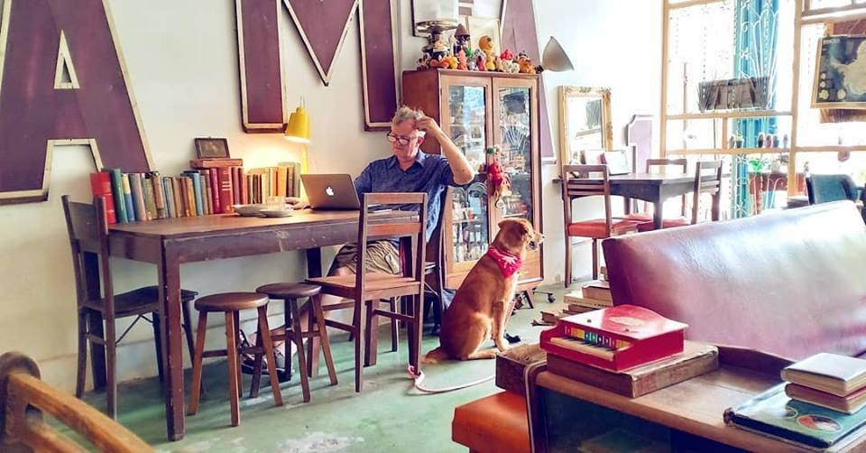 Vintage Green Cafe @ The Daughter