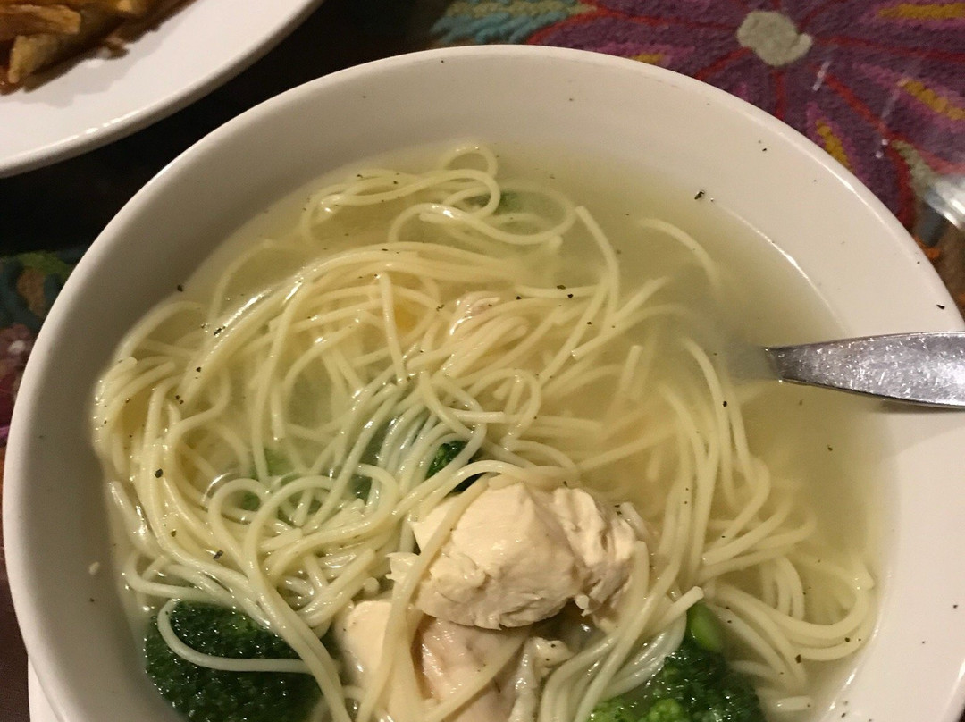 瑟维集团金塔酒店主图