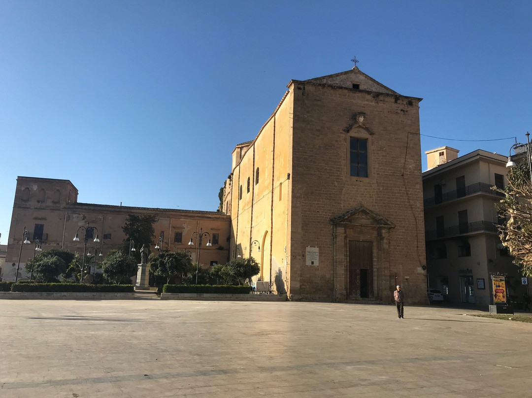 Piazza Angelo Scandaliato景点图片