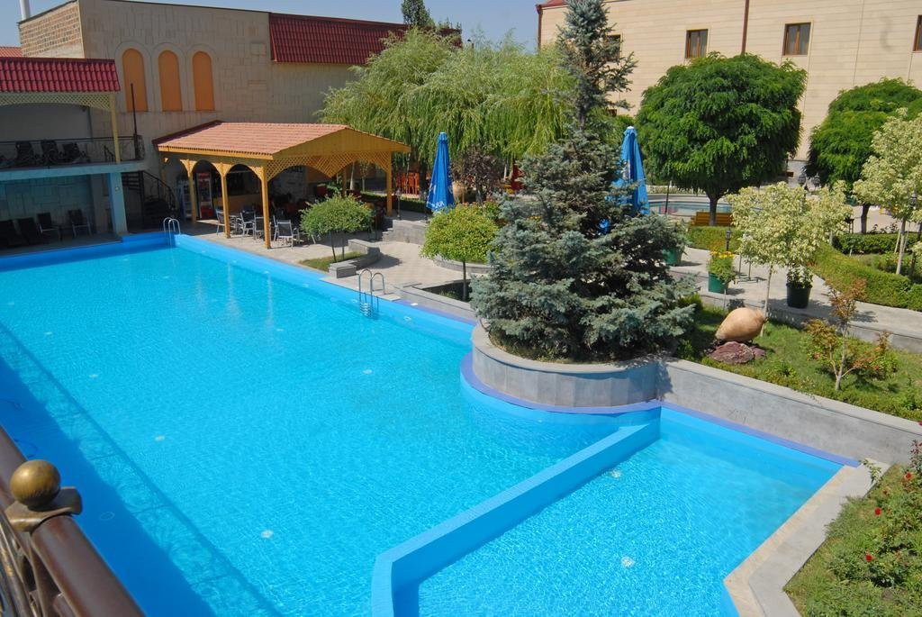 Armenian Royal Palace Hotel主图