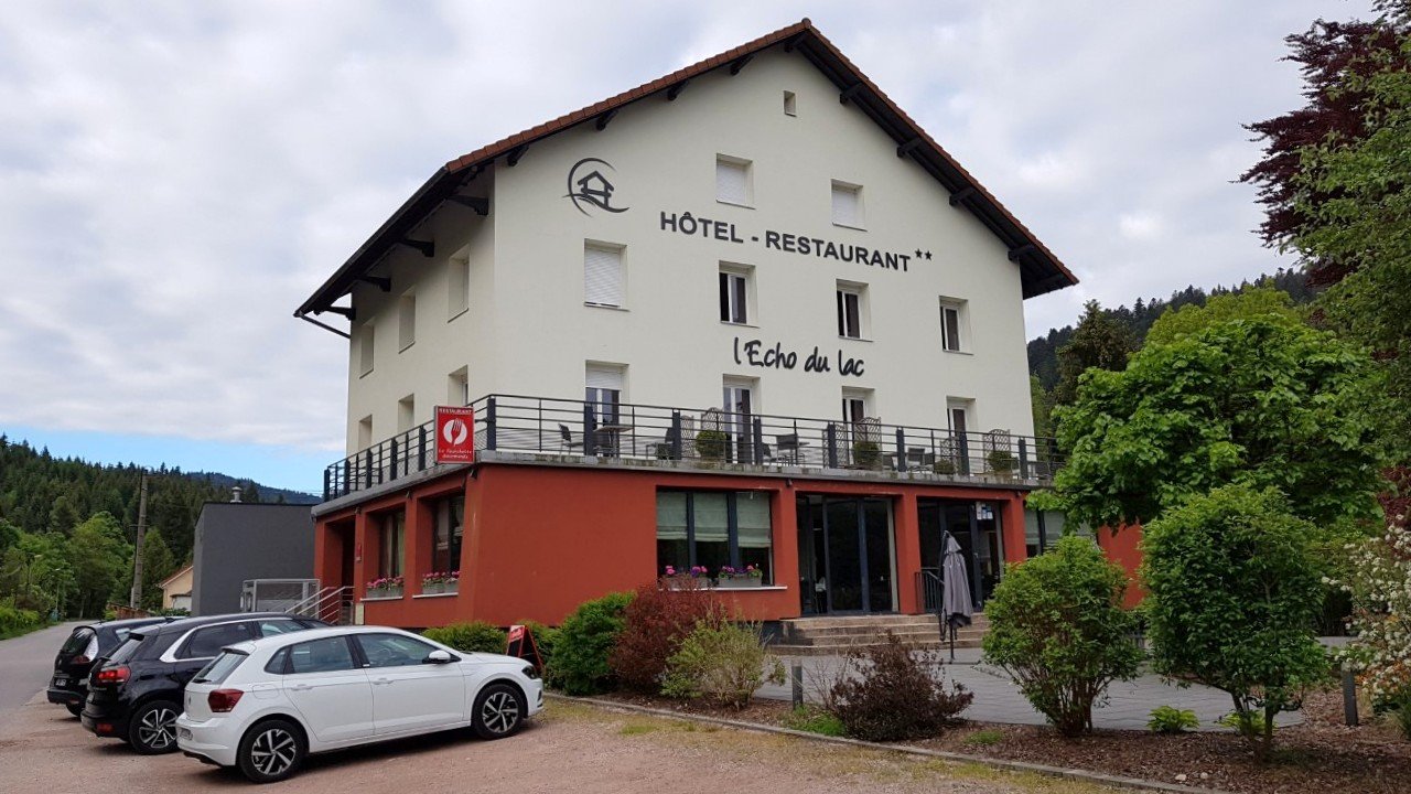 Hôtel - Restaurant l'Echo du Lac & spa-浴室