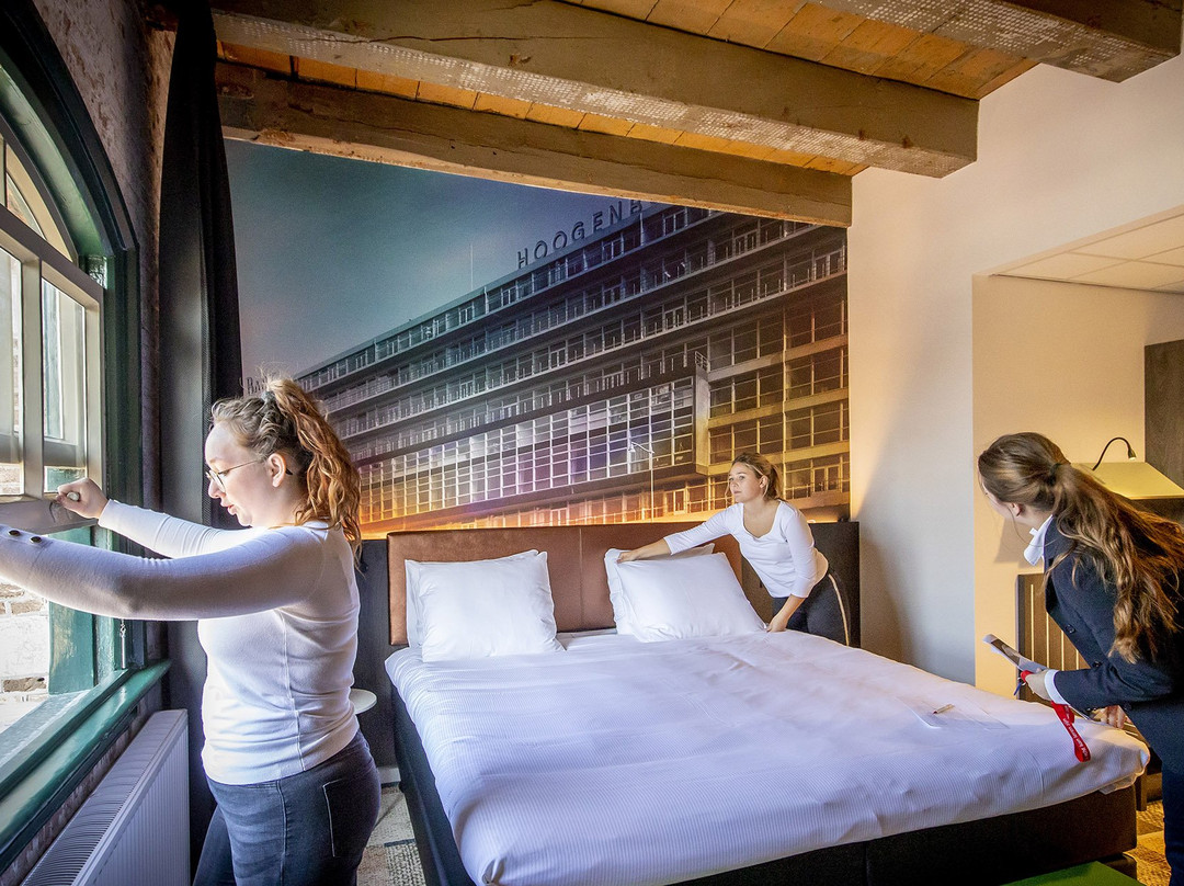 Onderwijshotel De Rooi Pannen Breda主图
