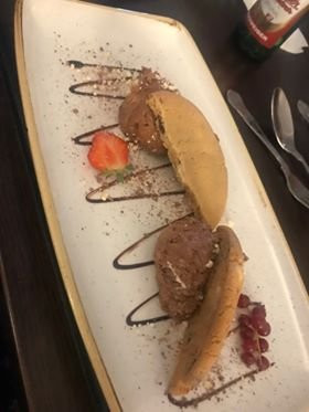 The Treebridge Hotel主图