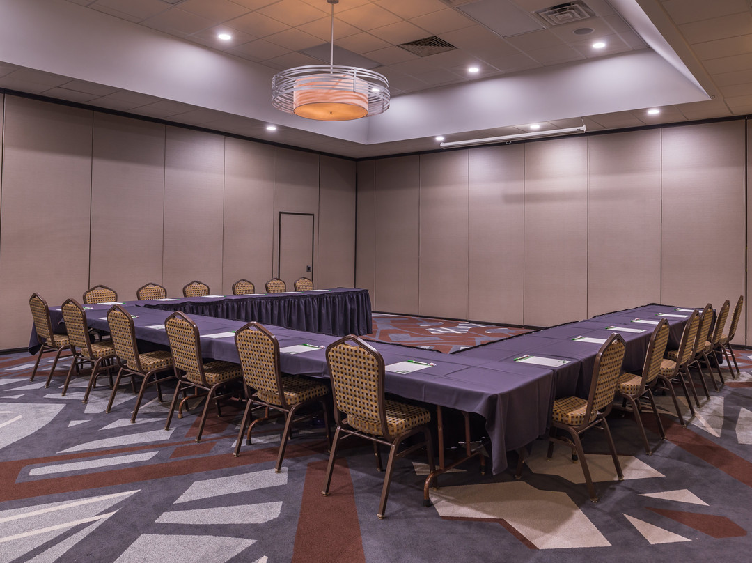 Holiday Inn Auburn-finger Lakes Region By IHG主图