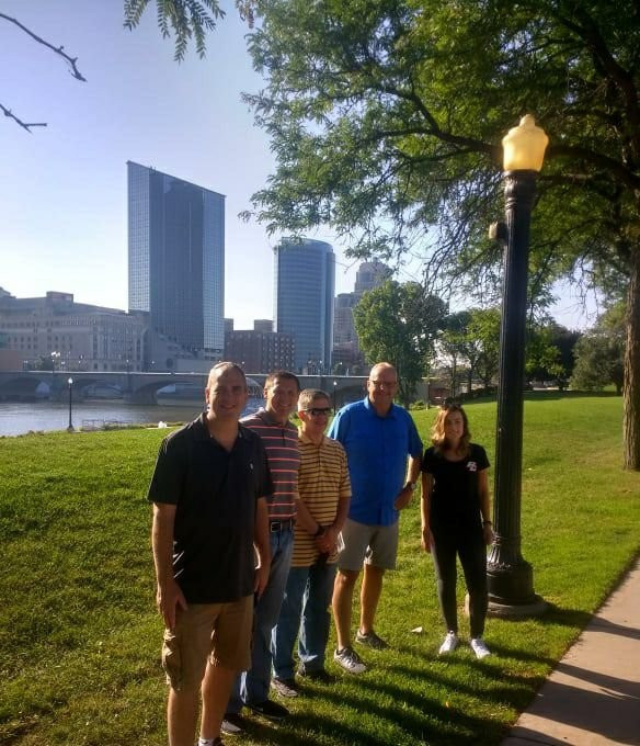 Tours Around Michigan-大急流市必去景点