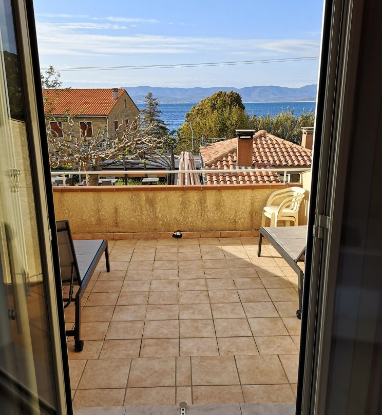 Hotel Le Ressac主图