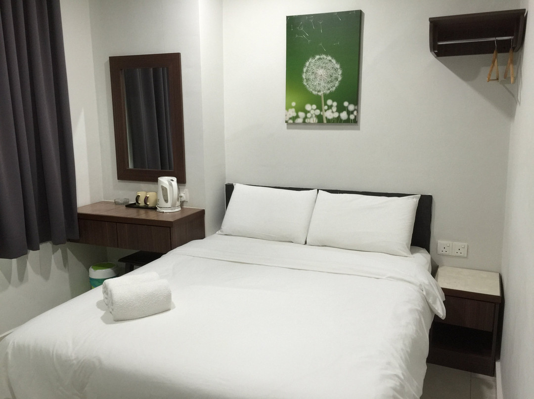 OYO 89383 HKF Hotel主图