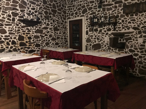 Gandra餐馆和美食-Taberna Regional