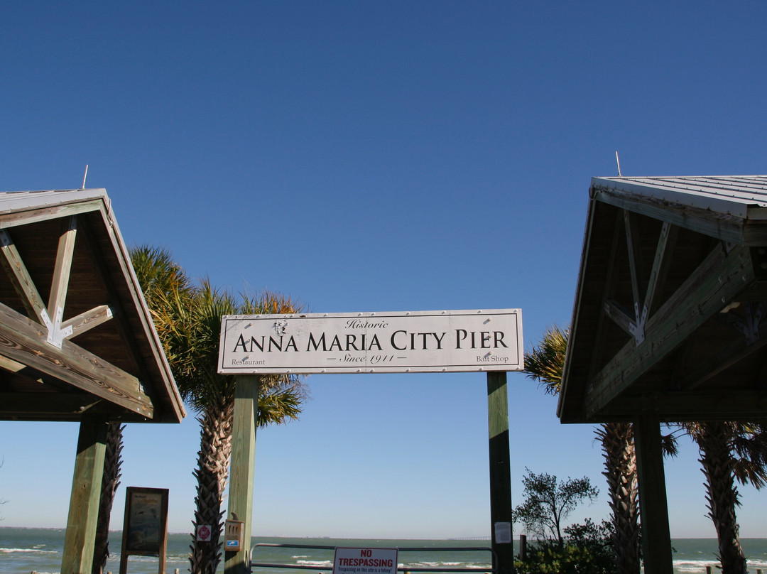 Anna Maria City Pier Grille景点图片