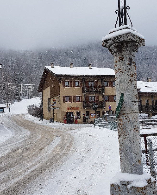 Hotel Restaurant L'Adray主图