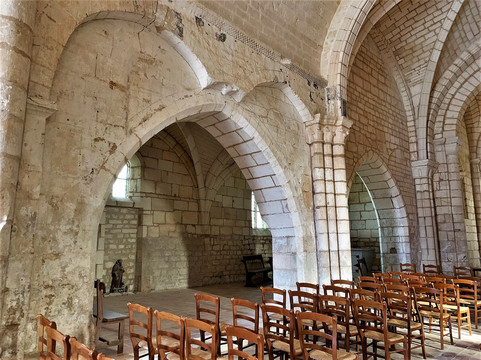 Eglise Saint-Martial-Dirac必去景点