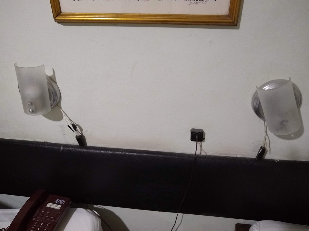 Economic Center Hotel主图