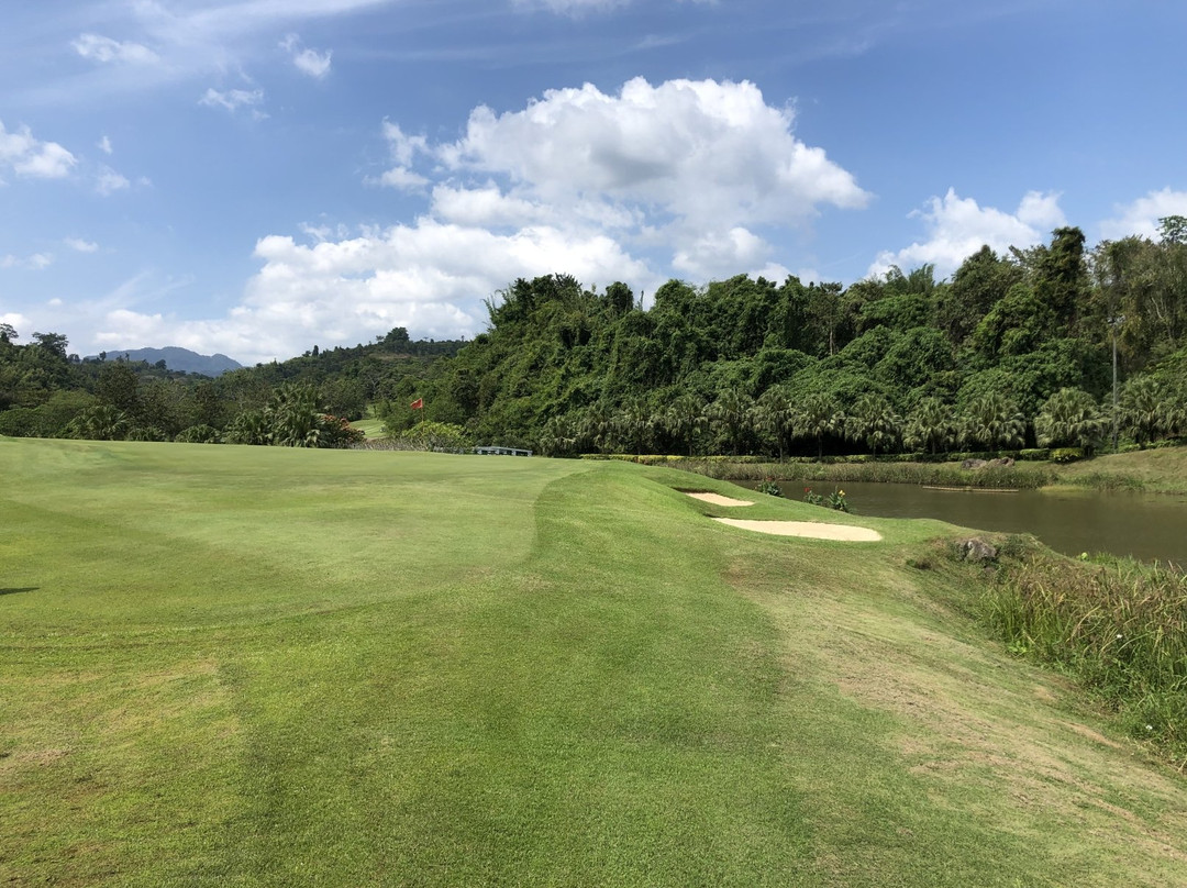 Rajjaprabha Dam Golf Course景点图片