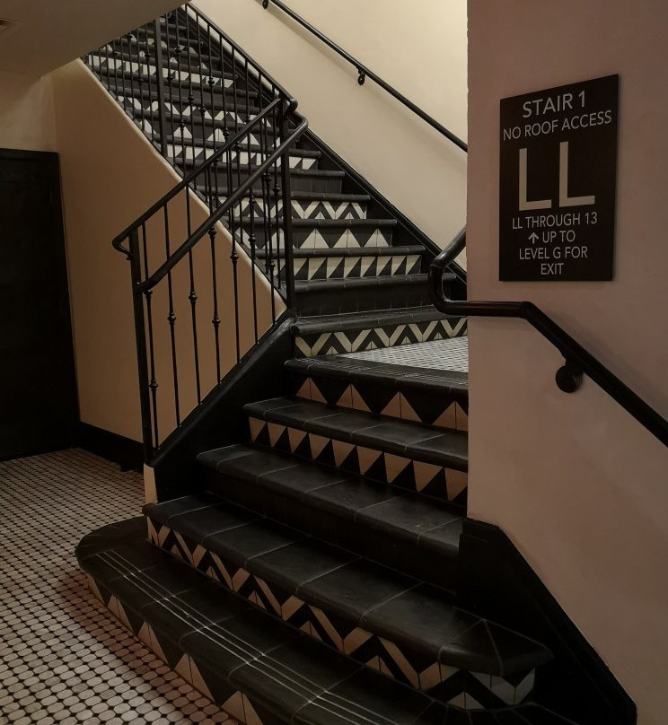 洛杉矶市中心菲格罗亚酒店主图