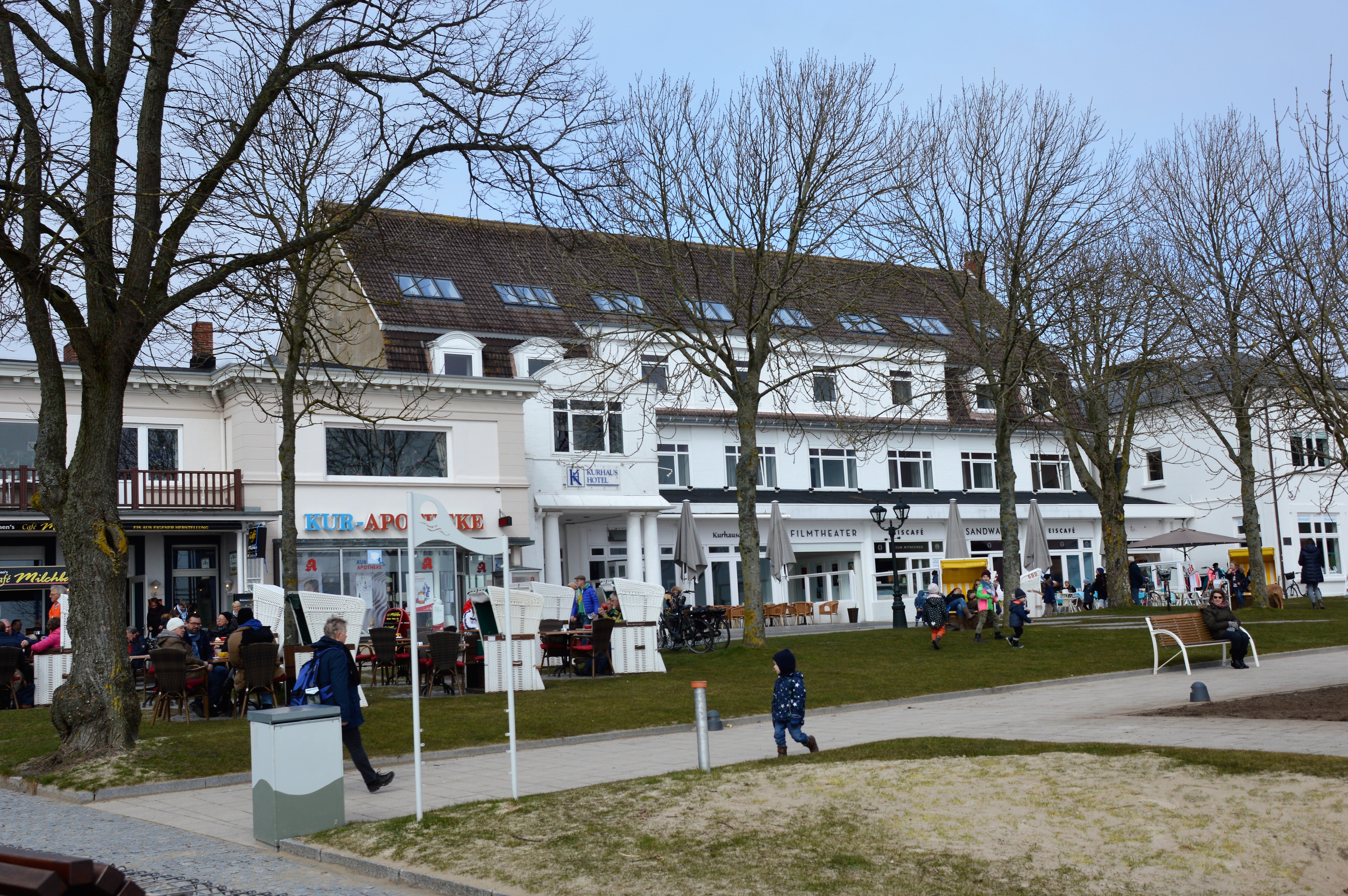 Kurhaus Hotel-浴室