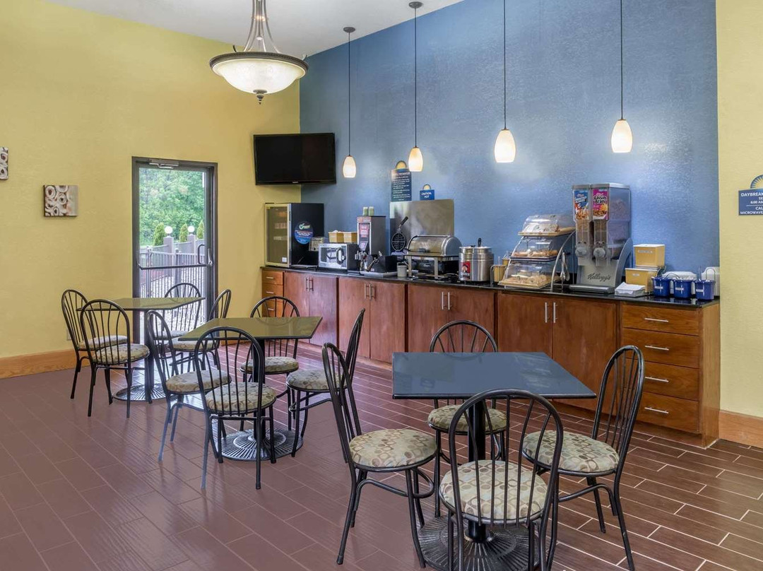 Days Inn & Suites by Wyndham Casey主图