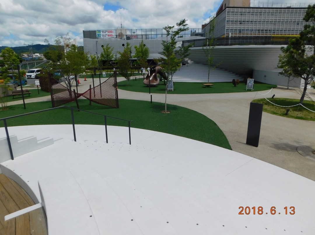 Tenri Ekimae Square CoFuFun-天理市必去景点