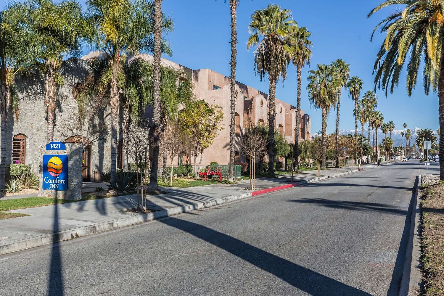 波莫纳舒适酒店-官方