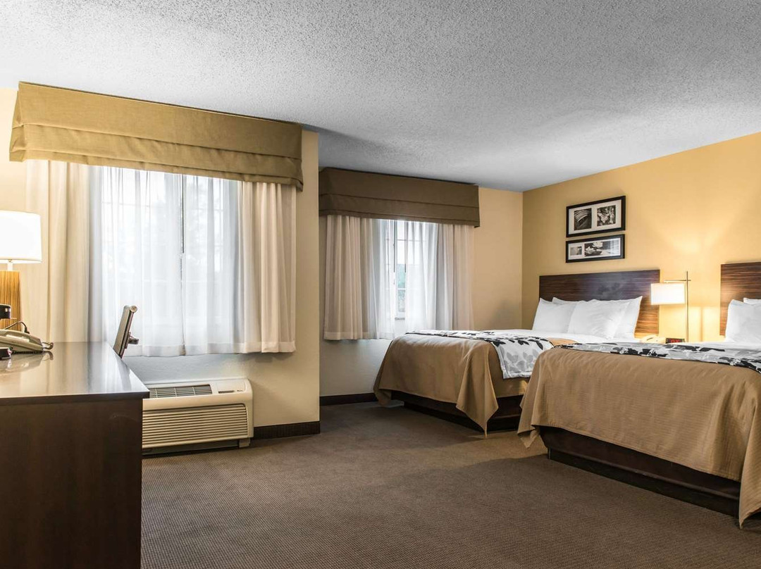 Sleep Inn & Suites主图