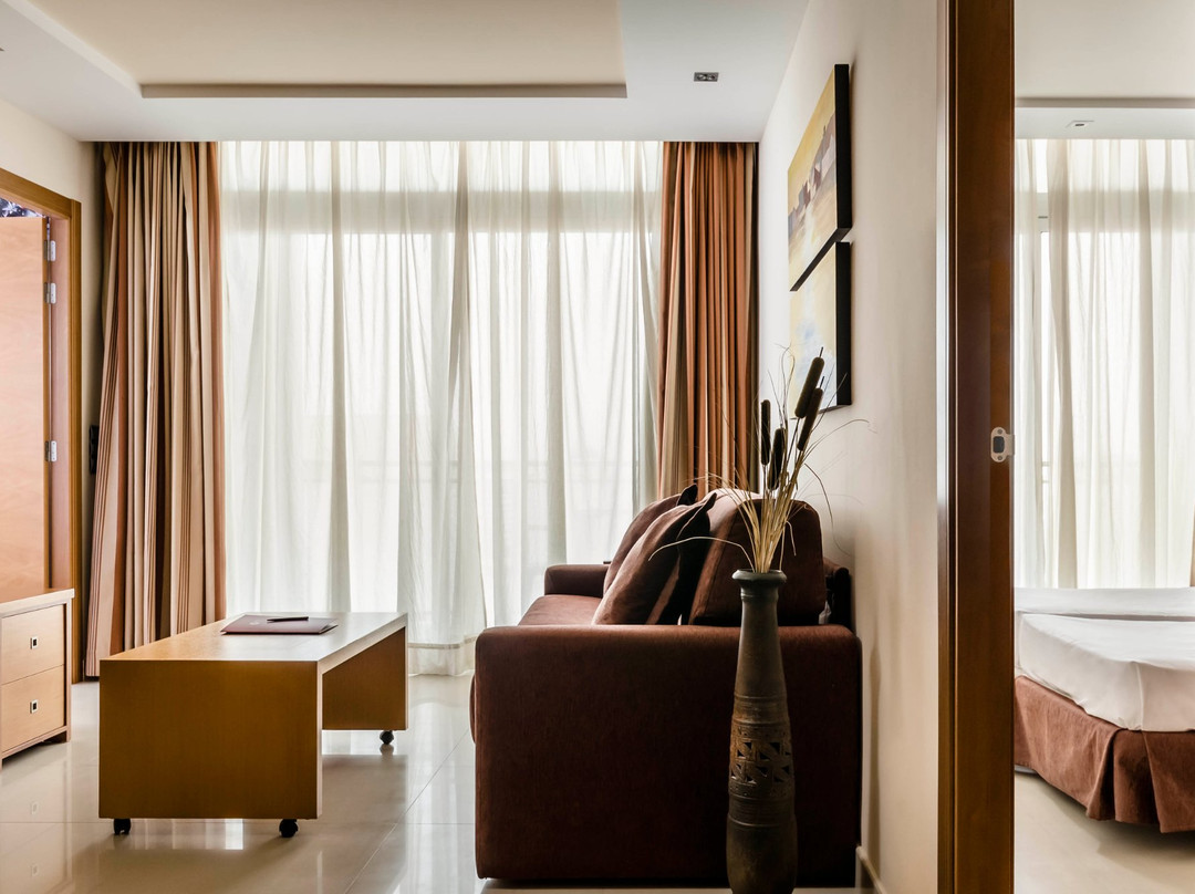 Exe Cunit Suites & Spa主图