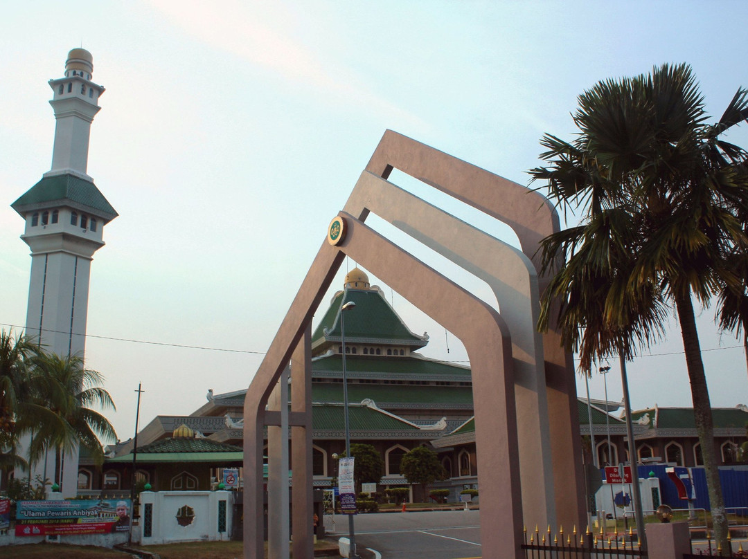 Al Azim Mosque-马六甲必去景点