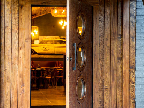 Rutledge Cab Company主图