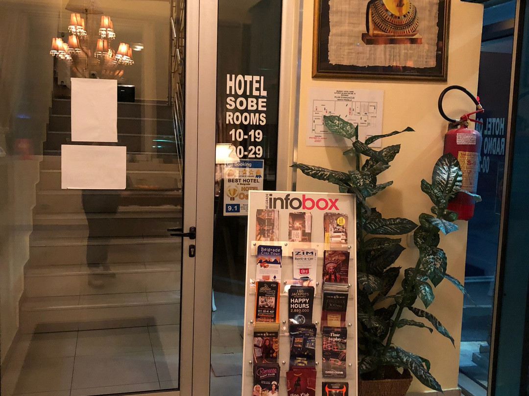 Hotel Oasis主图