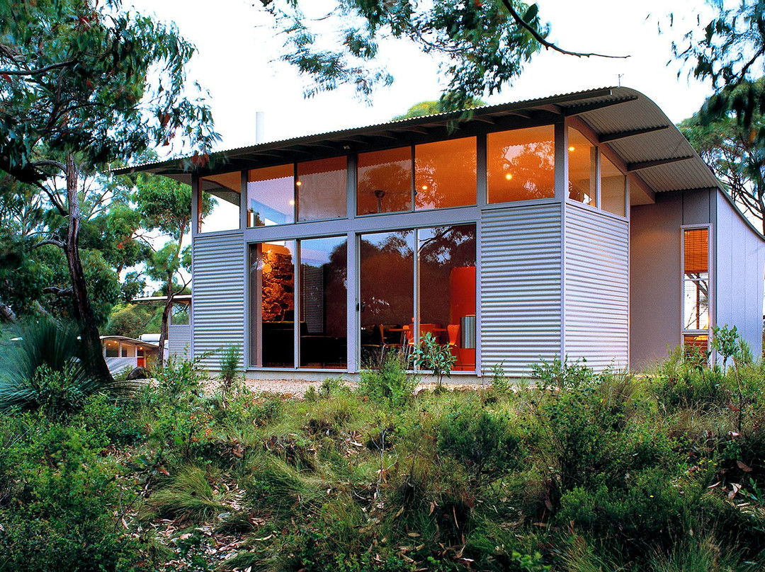 Southern Ocean Retreats主图