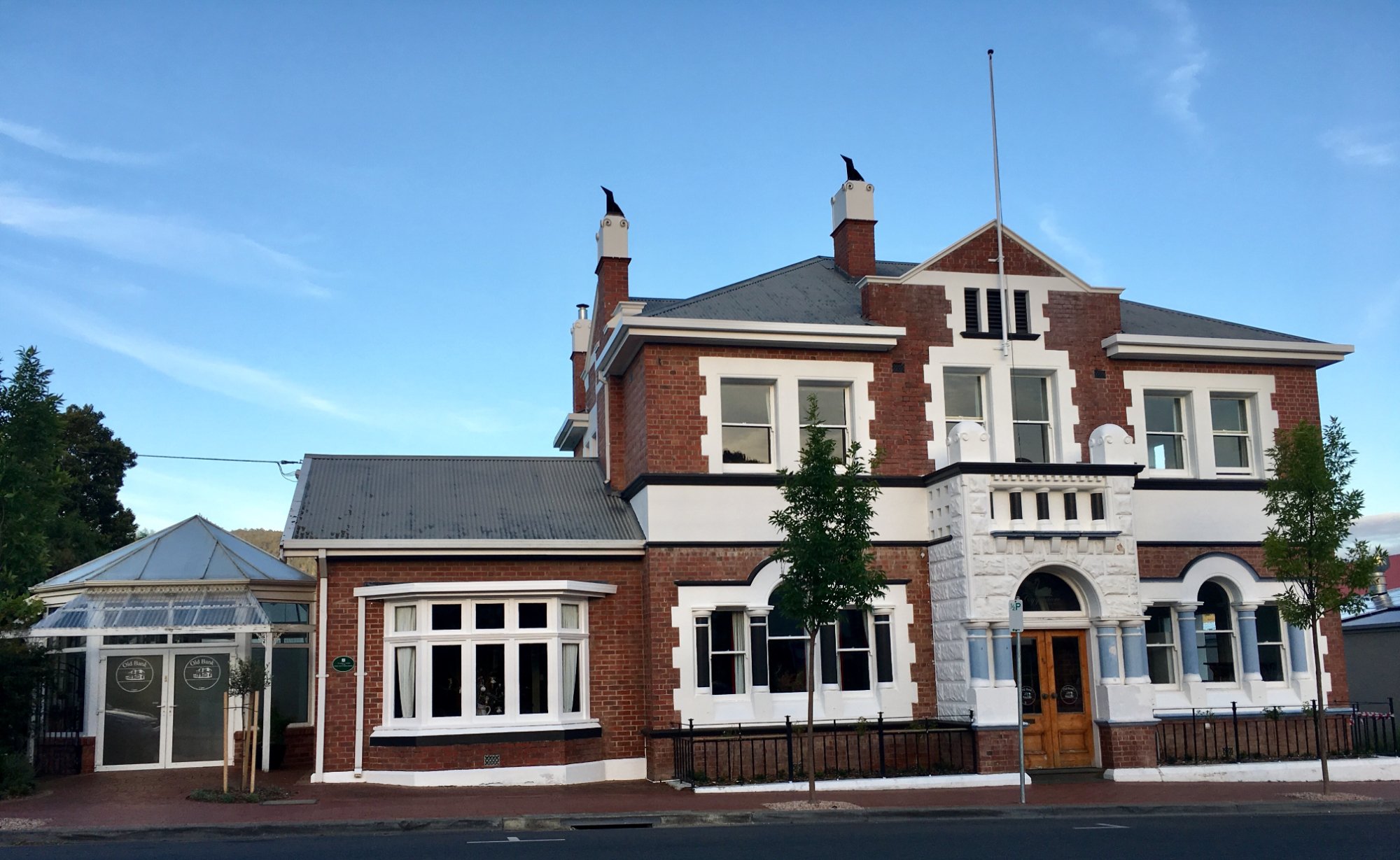 The Cygnet Old Bank-浴室