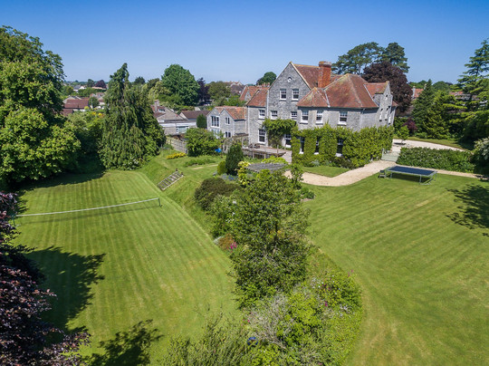 Dundon酒店住宿-The Mount Somerton Apartments In Somerton Somerset