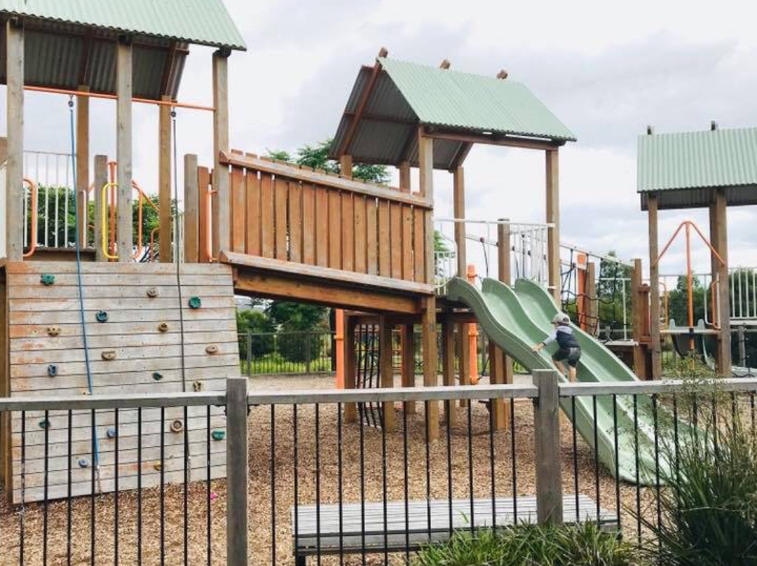 Grand Lakes Estate Playground-Lara必去景点