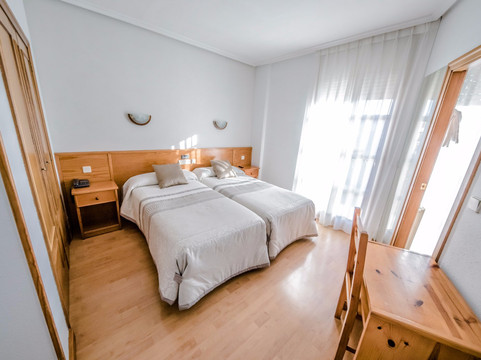 Lubia酒店住宿-Alvi