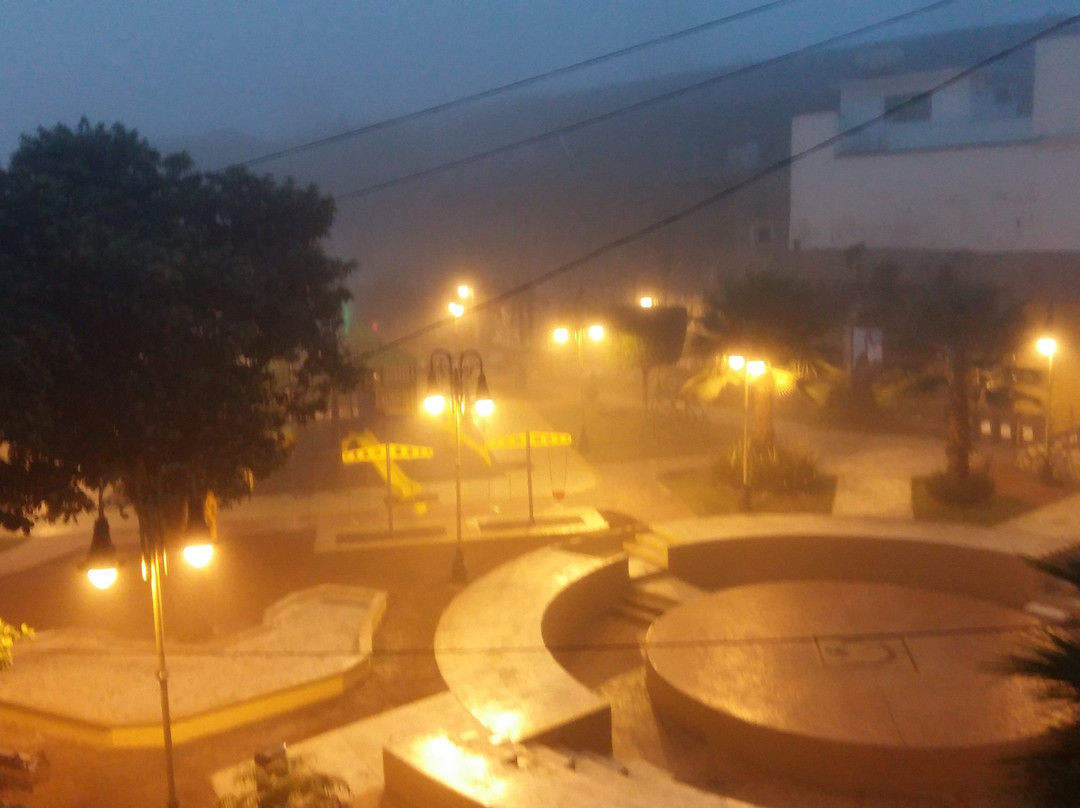 Plaza Bicentenario景点图片