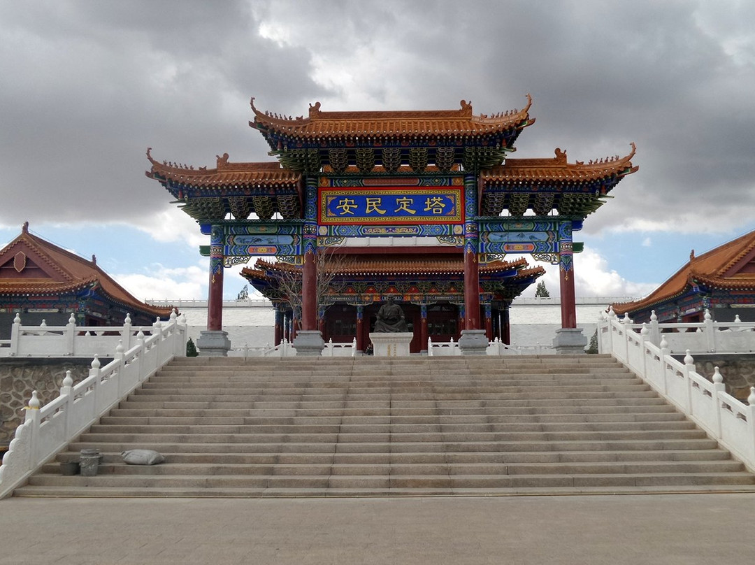 阿拉善左旗延福寺-阿拉善左旗必去景点