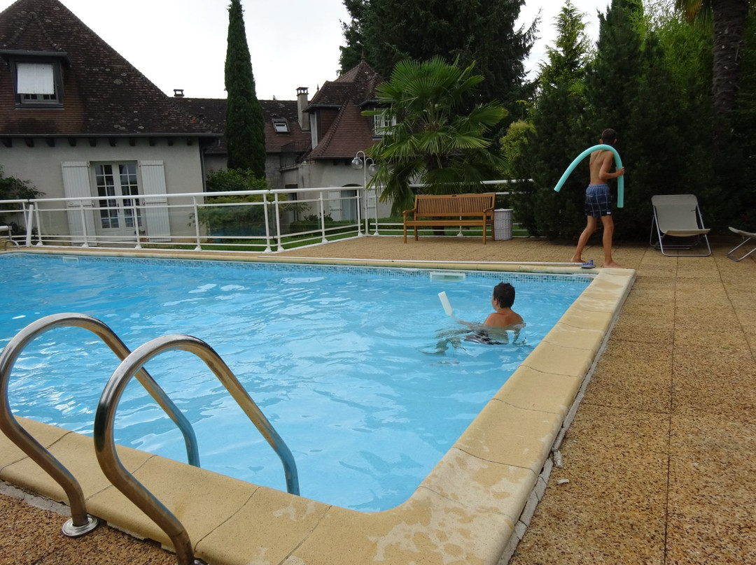 Le Saleix
