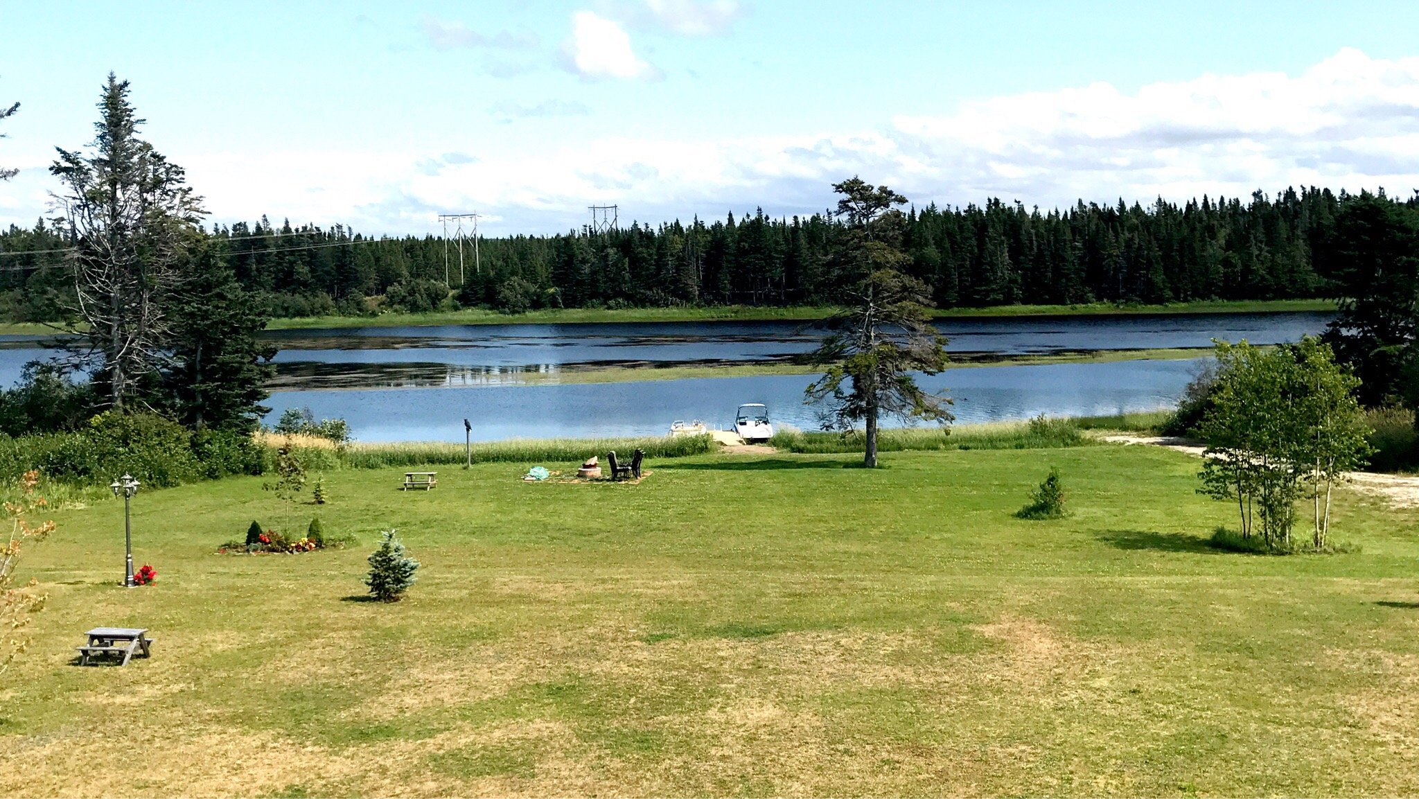 Tranquil Waters Inn-官方