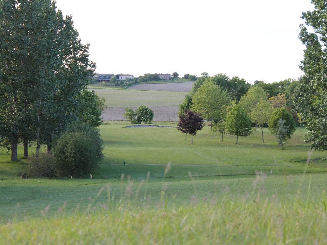 Golf d'Aubeterre景点图片